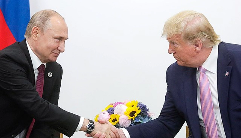 Former U.S. Intelligence Officer: Putin Wouldn’t Answer if Trump Called