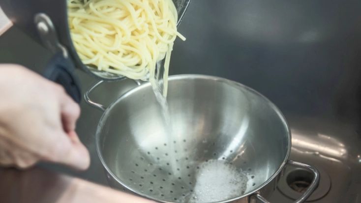 Do You Pour Pasta Water Down the Sink? Here’s What You Should Do Instead