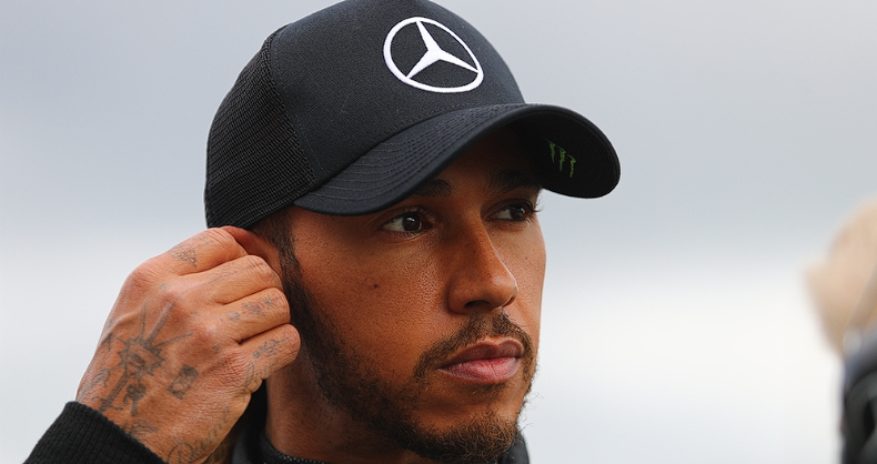 Lewis Hamilton Potentially Switching to Formula 1 Rival Ferrari