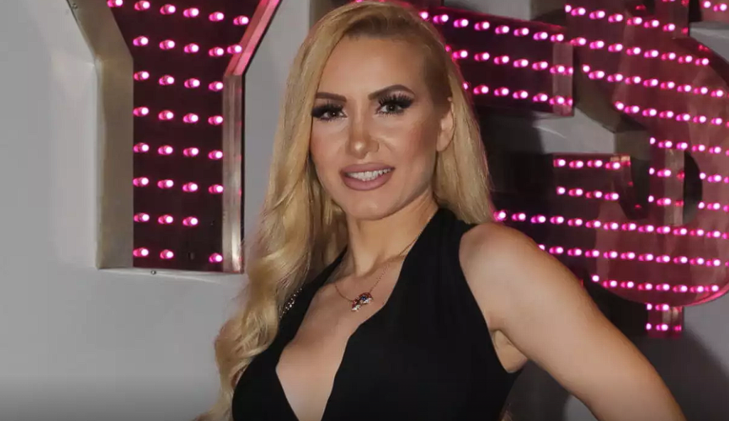 Singer Naira Alexopoulou Was Offered €20.000 to ‘Spend a Night’ While She was Just 15