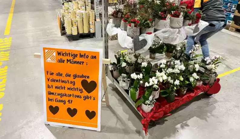 Photo: Hardware Store Sparks Laughter with Valentine’s Day Reminder