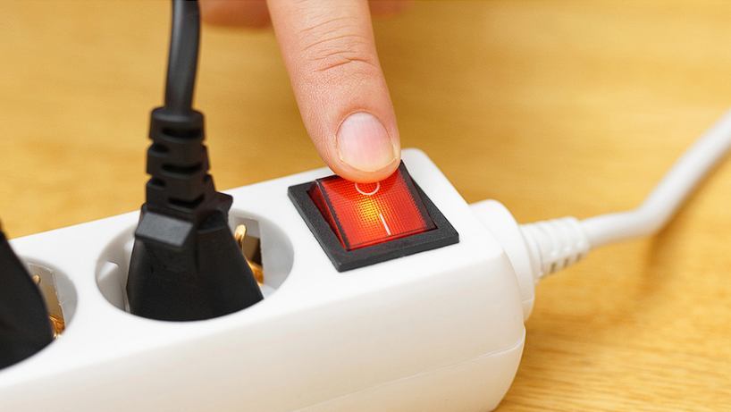 Constant Use of Extension Cords? Think Again – They’re Not Recommended for One Place at All