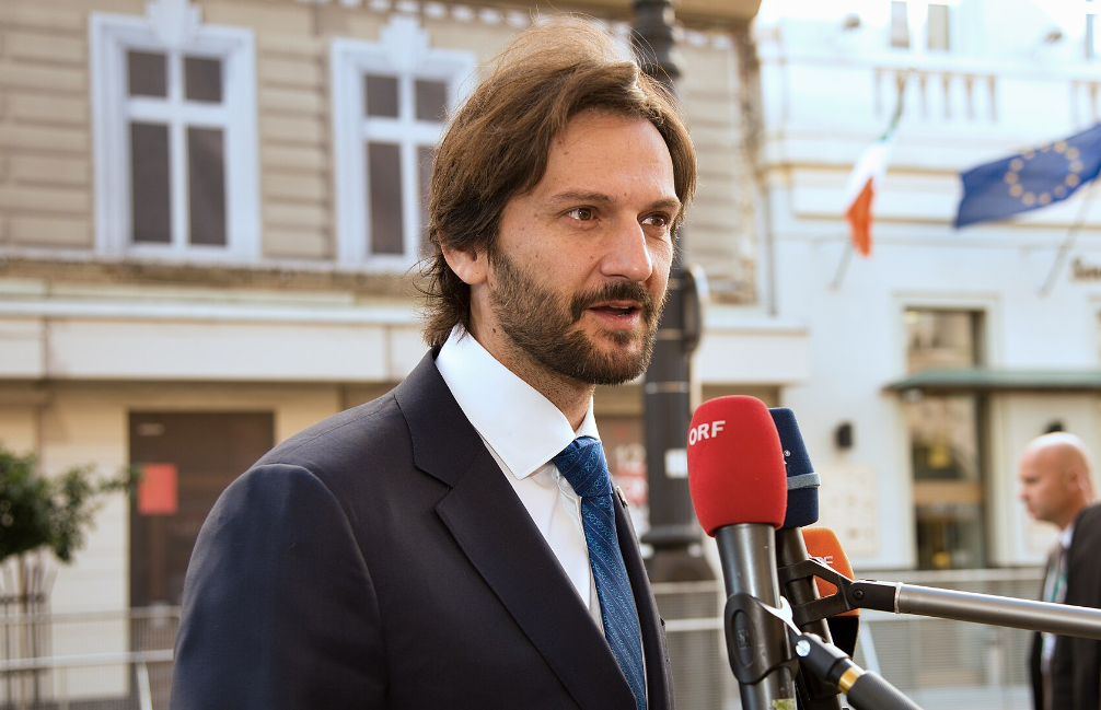 Slovak Defense Minister Advocates for Repatriation of Mobilizable Ukrainian Men Over Western Troop Deployment