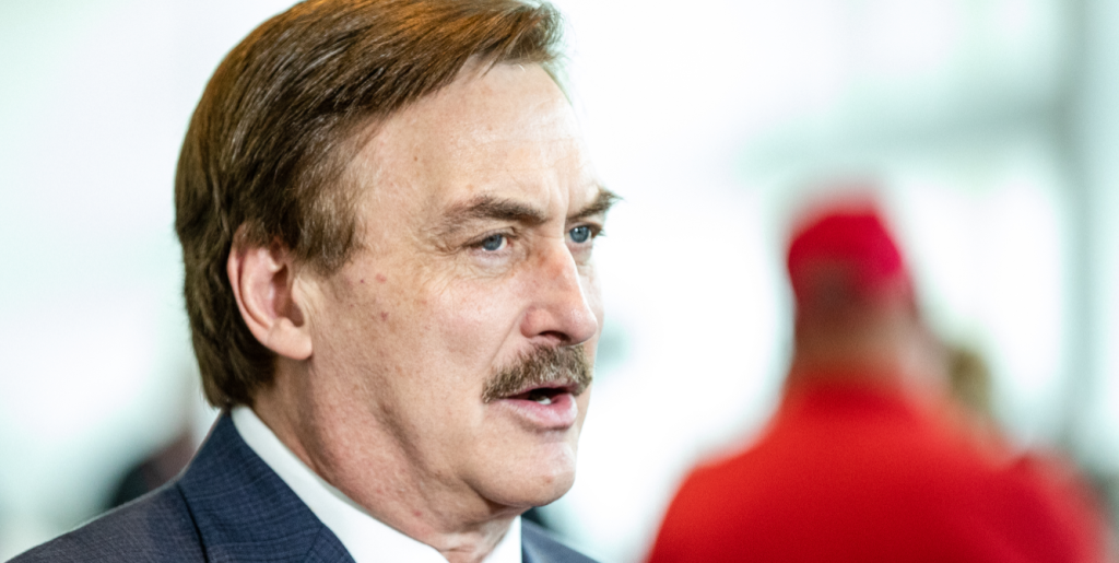 Supreme Court Sidesteps Mike Lindell’s Appeal in High-Stakes Phone Seizure Case