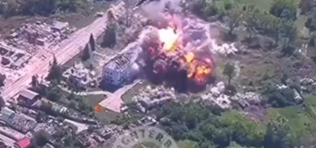 Watch: Devastating Explosion of a 3-Ton Bomb in Russian Attack on Kharkiv