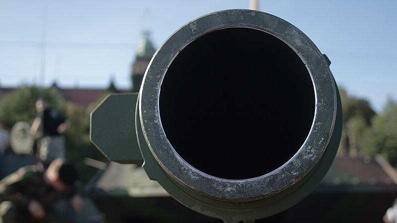 German Arms Manufacturer Celebrates Landmark Contract Worth €8.5 Billion