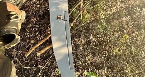 Ukrainian Troops Capture Advanced Russian Supercam S350 Drone