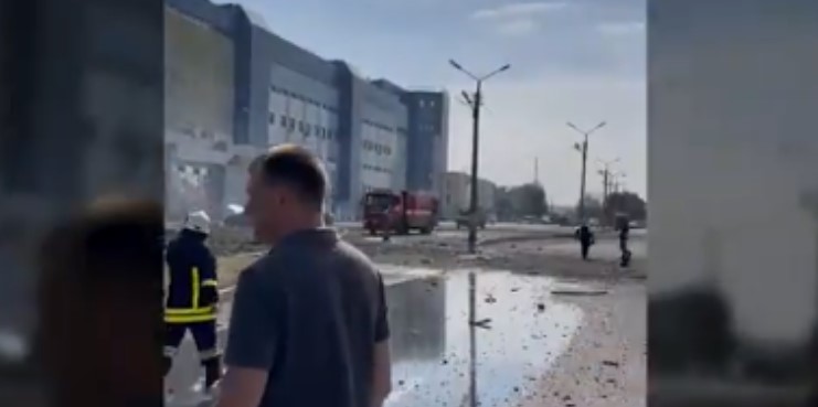 Kharkiv Hit by Russian “Double-Tap” Tactics, Injuring 44