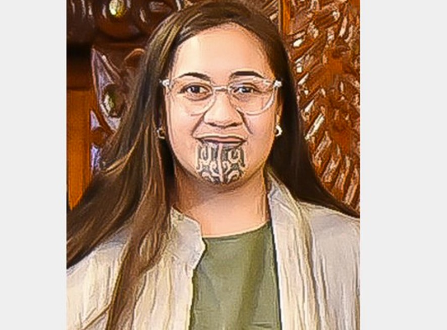 Maori Tribes in New Zealand Crown New Queen