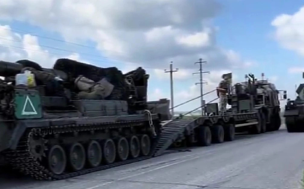 Ukraine Deoploys AHS Krab Howitzer to Fight in Russia’s Kursk Region