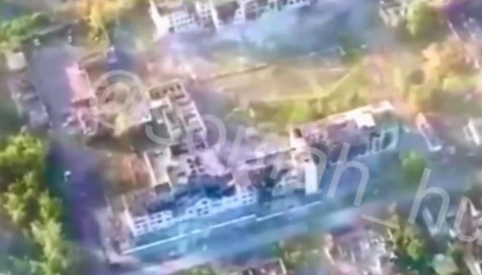 Ukrainians Launch MiG-29 Strikes on Russian Stronghold Disguised as Museum