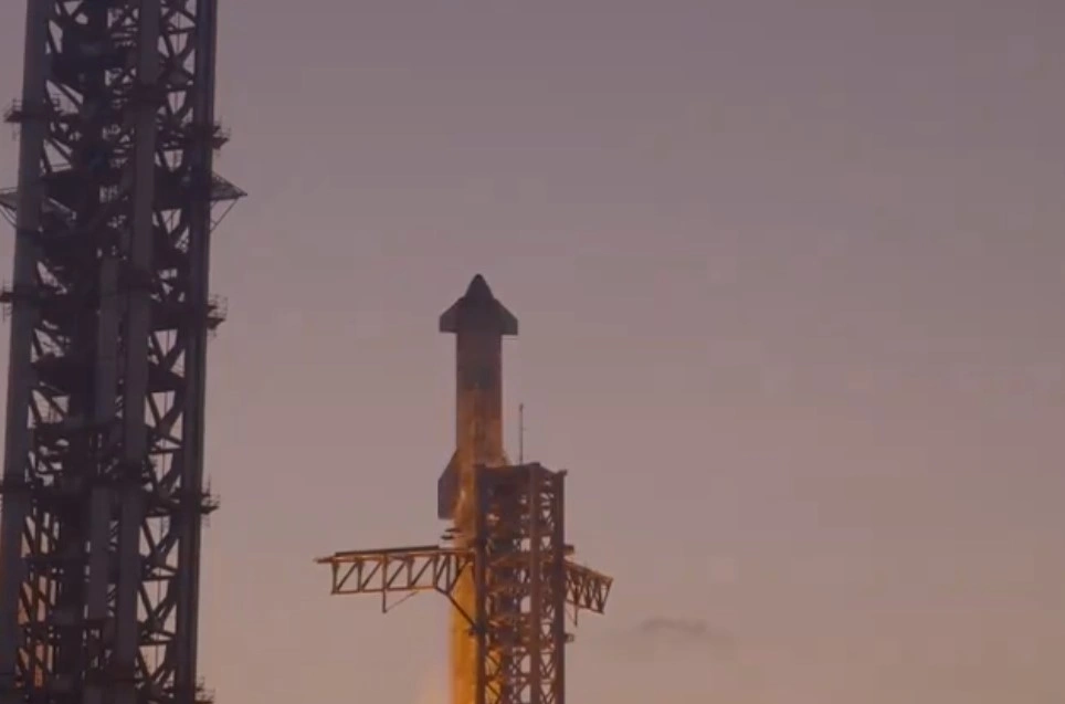 Successful Launch propels SpaceX closer to reusable rocket technology