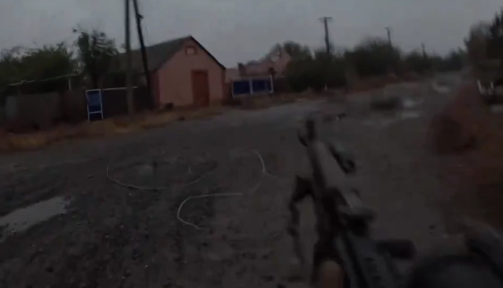 Ukrainian Troops Free Kharkiv Village, Destroy Russian Forces in Street Battles