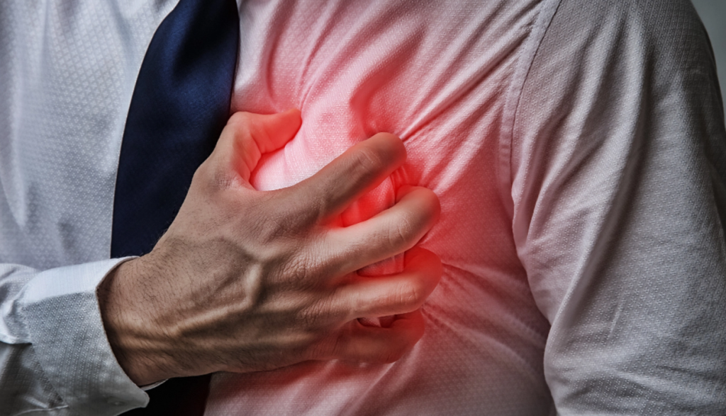 Health Authority Shares Lesser-Known Symptom: Could be the First Sign of a Heart Attack