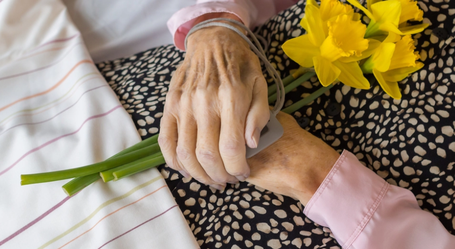 Doctor’s Revelation: The Most Common Regrets People Face Before They Pass Away