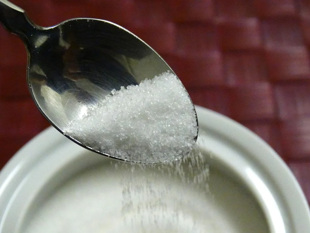 Ukrainian Guerillas Sabotage Russian Equipment by Pouring Sugar Down Their Fuel Tanks