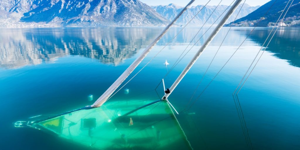 “British Bill Gates” Mike Lynch Missing After Yacht Sinks Off Sicily