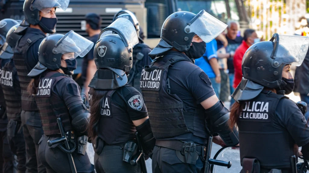 Armed Attack at Swedish School: At Least Five Shot, Major Police Operation Underway