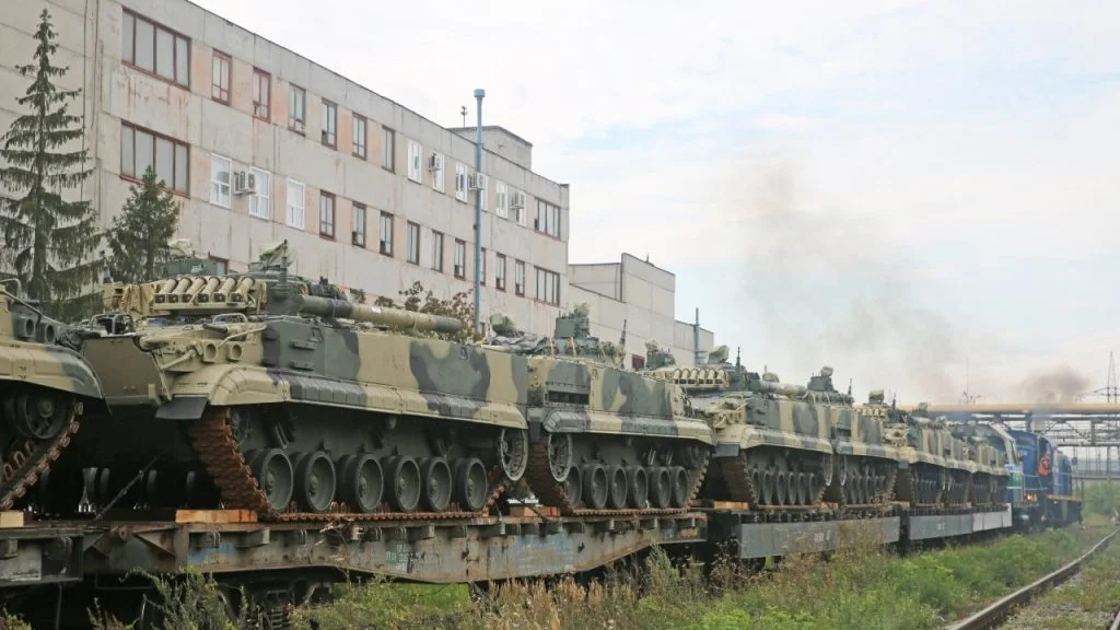 Russia’s Plan to Camouflage Military Trains Faces Major Flaws