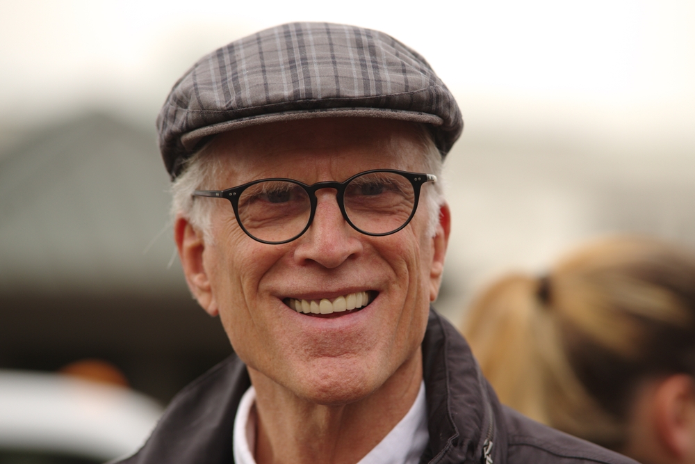 Hollywood star Ted Danson shares his love for Denmark: Wrapped in the red and white colors