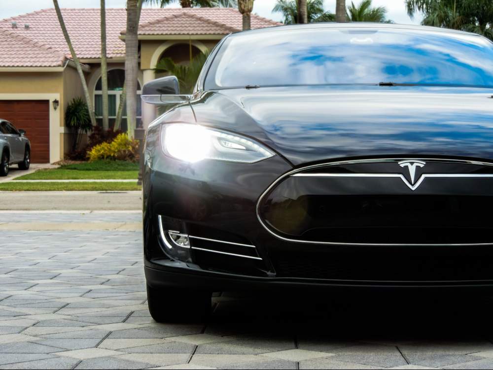 Researcher Proposes a New Button for All Electric Cars