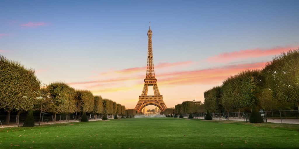 Eiffel Tower Reopens After Workers’ Strike