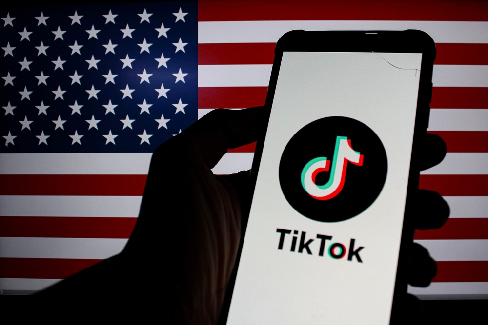 Trump Says Microsoft in Talks to Buy TikTok