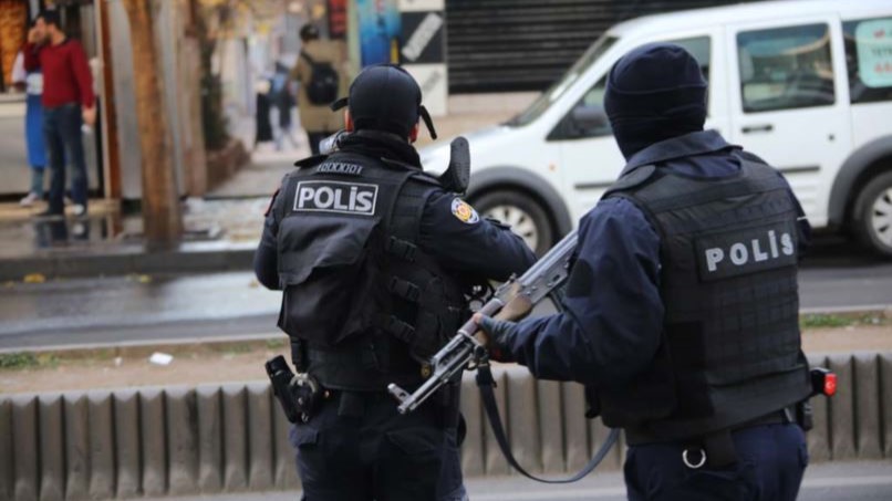 Turkish Security Forces Detain 25 Suspects in Nationwide Anti-Terror Operations