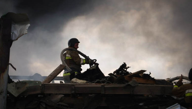 Fire and Explosion at Russian Petrochemical Plant, Three Injured