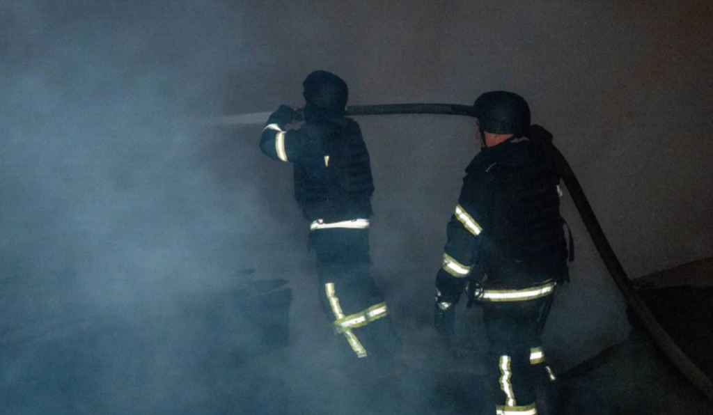 Massive Fire Engulfs Russian Defense Institute in Moscow