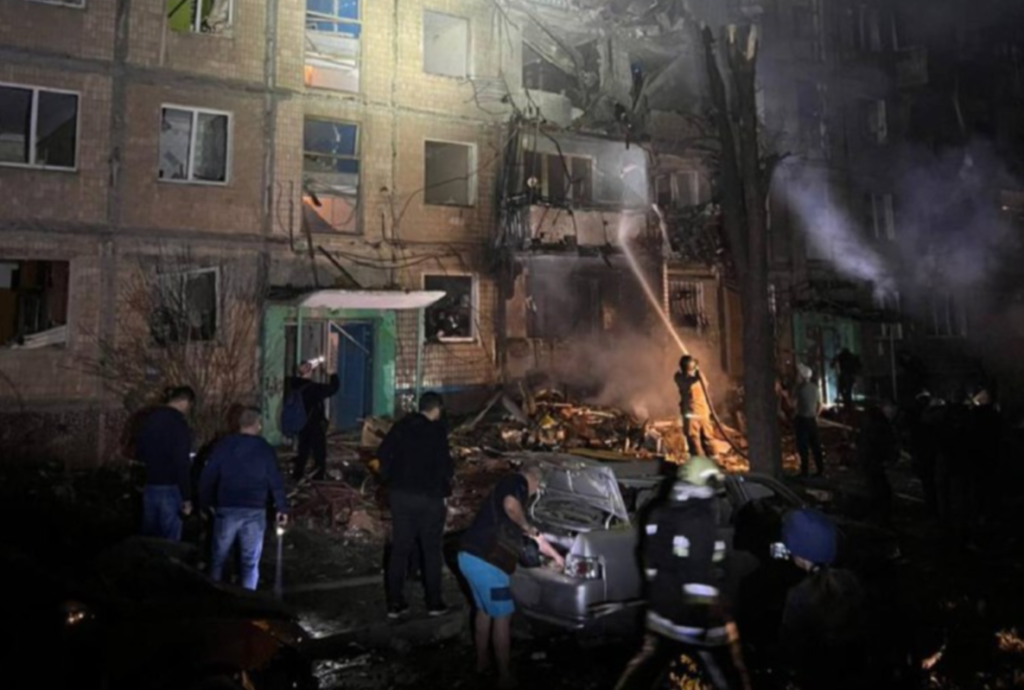 Civilians Trapped in Rubble After Missile Strike on Zaporizhzhia