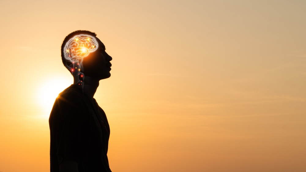 Avoid Alzheimer’s: Here Are 13 Habits That Affect Your Brain More Than You Think
