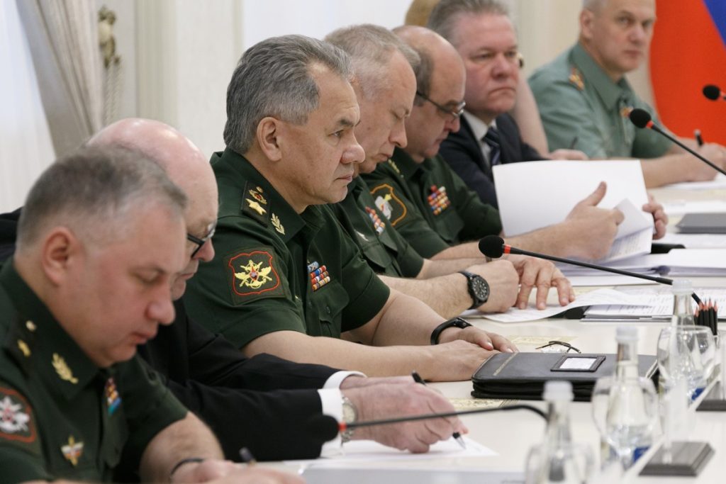 Russia Claims Espionage, Expels Six British Diplomats from Moscow