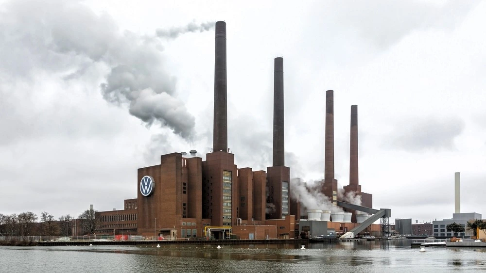 Volkswagen’s Crisis Plan Cuts 35,000 Jobs