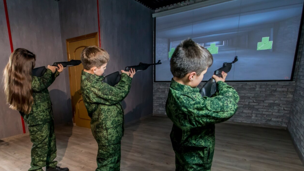 Russian Preschoolers Join Youth Army